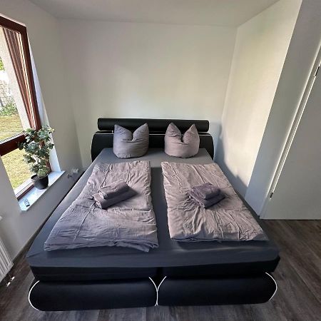 Fhv01 - Ferienwohnung 100M² 6 Personen Garten Und Terrasse 2X Wc Taucha Zewnętrze zdjęcie